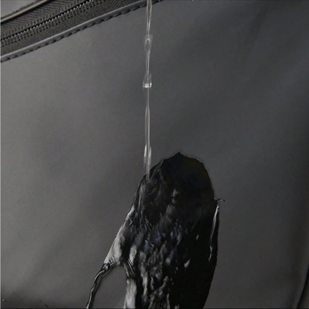 Minimalistic Black Waterproof Triangle Chest Slin… - image 8